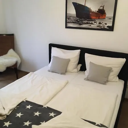 Haus Kaiser 4 Deichsommer Apartment Busum